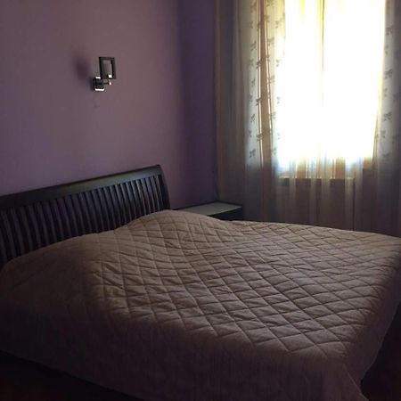 George'S House Hotel Kobuleti Ngoại thất bức ảnh