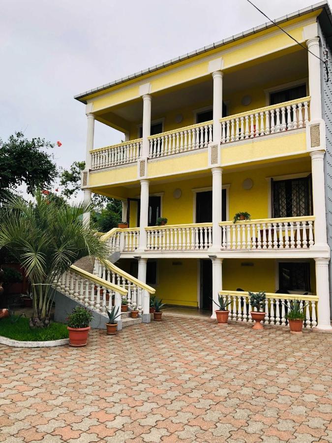 George'S House Hotel Kobuleti Ngoại thất bức ảnh