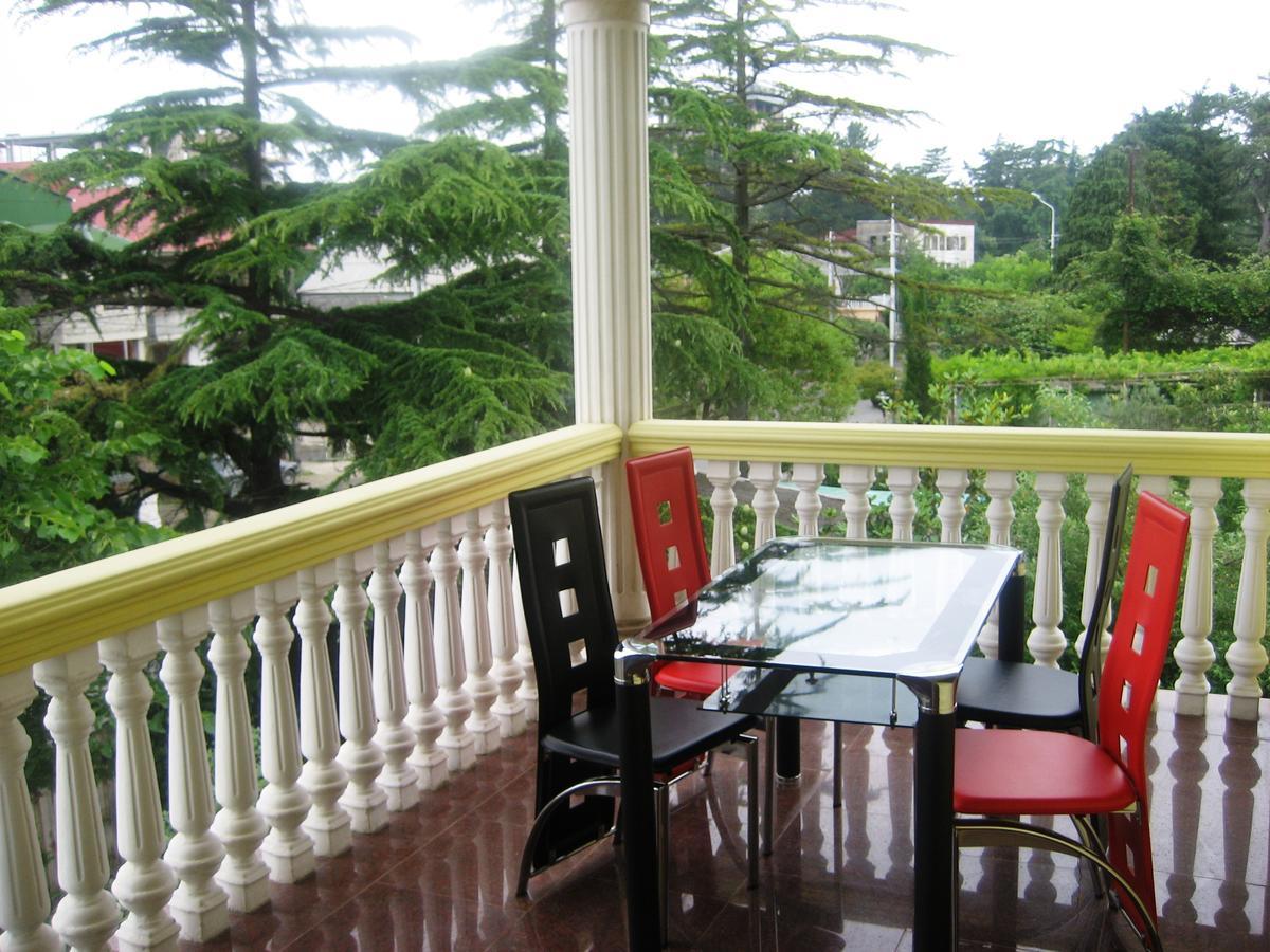 George'S House Hotel Kobuleti Ngoại thất bức ảnh